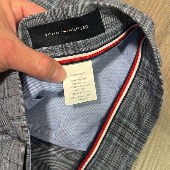 Tommy Hilfiger Men's Blue Checkered Pants - Picture 2 of 6